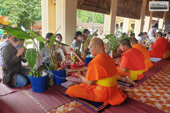 ตานธัมม์/ทานธรรม  ให้ธรรมะเป็นทาน