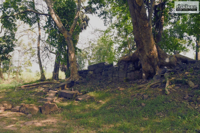 โบราณสถานบ้านสำโรง  